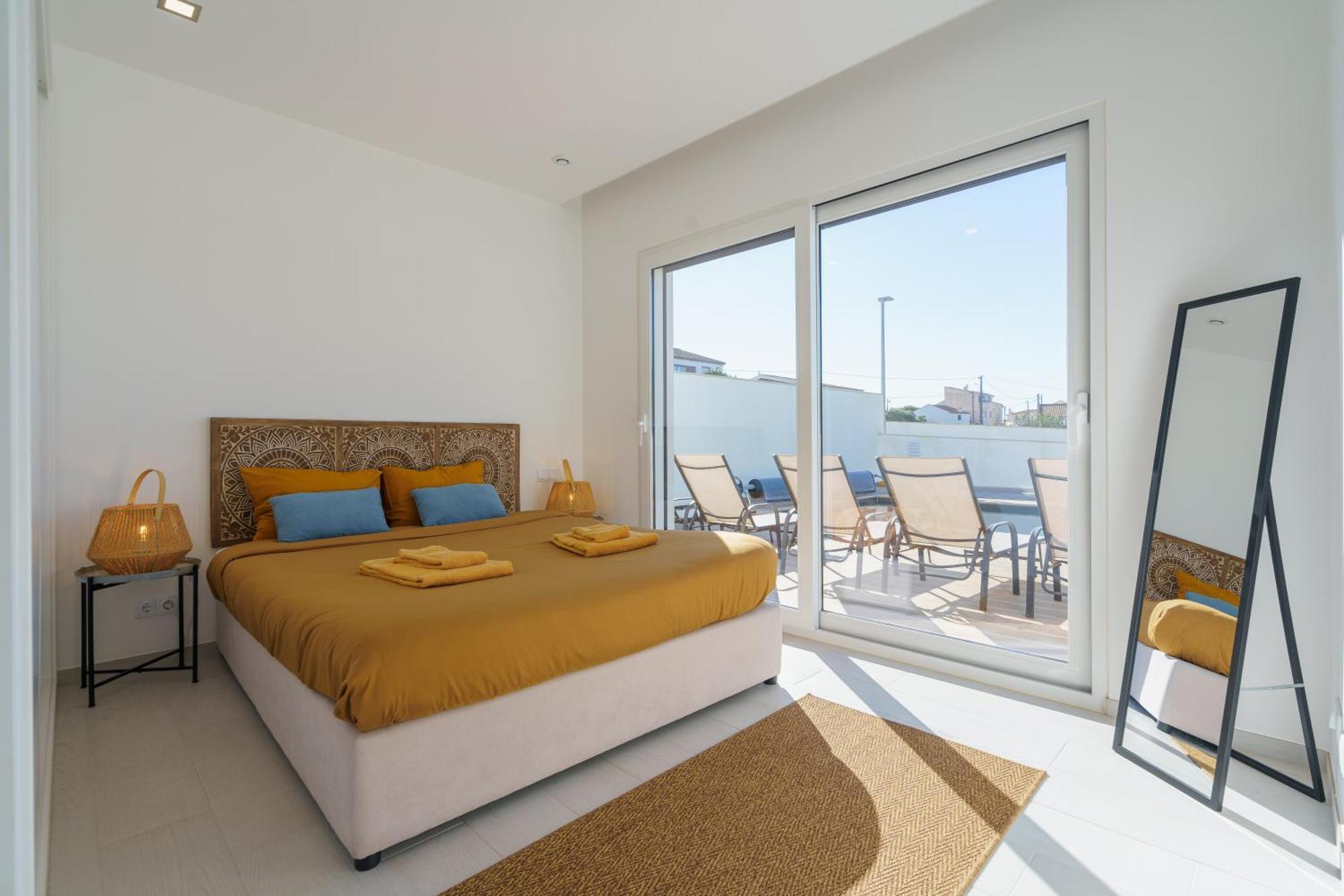 Villa Beach And Friends With Ocean View โลรินญา ภายนอก รูปภาพ